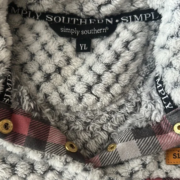 Simply Southern Gray and Pink Quilted Sweatshirt - Picture 2 of 2